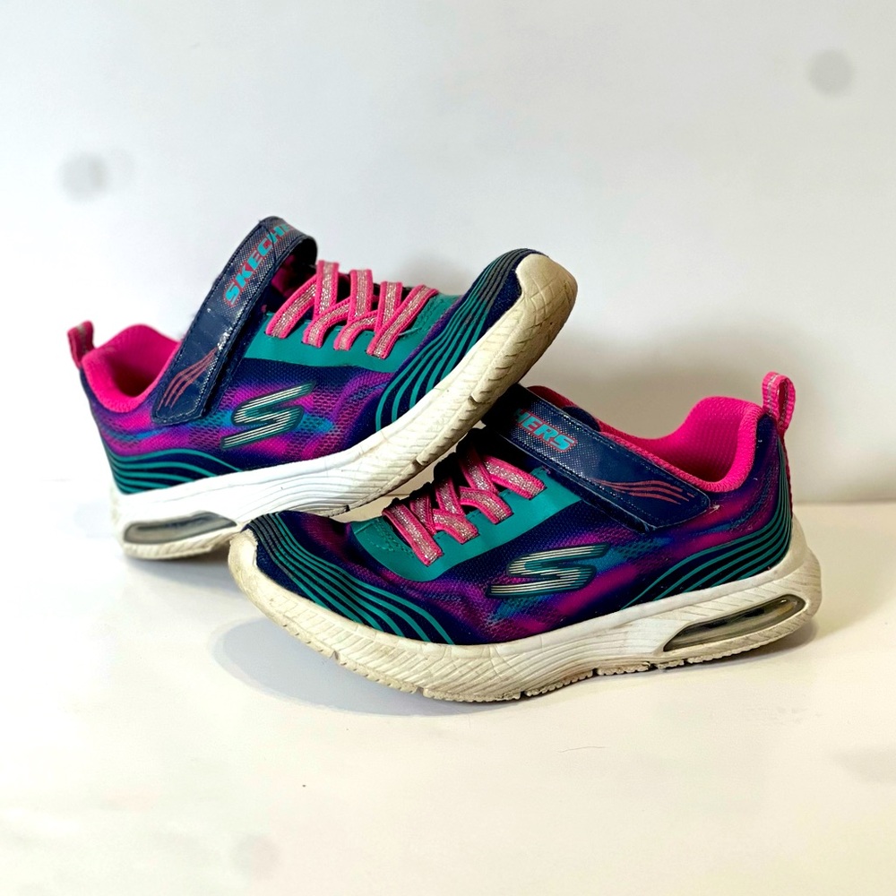 Skechers girl sneakers, size 1